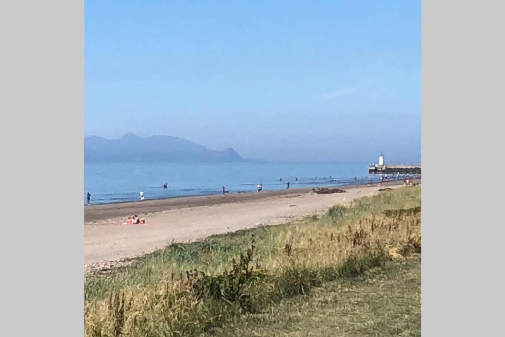 The Brambles Girvan Holiday Cottage By Seaside. Kültér fotó
